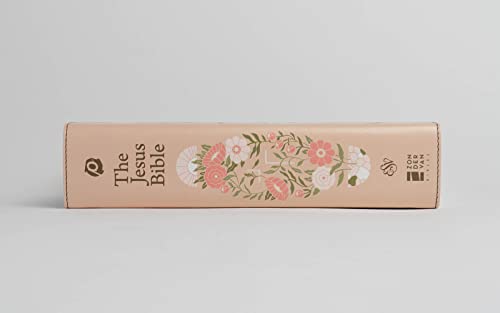 The Jesus Bible Artist Edition, ESV, Leathersoft, Peach Floral: English Standard Version, Leathersoft, Peach Floral, Artist Edition