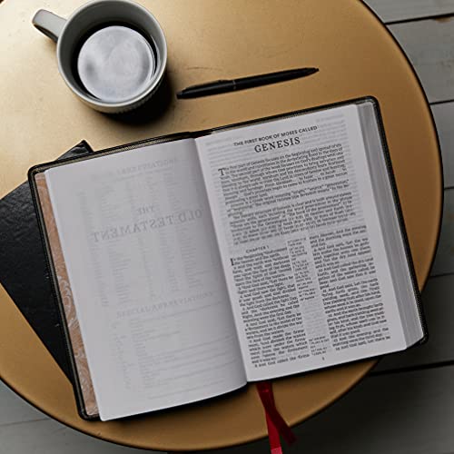 KJV Holy Bible, Giant Print Center-Column Reference Bible, Blue/Tan Cloth over Board, 53,000 Cross References, Red Letter, Comfort Print: King James Version: Holy Bible, King James Version