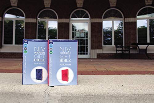 Holy Bible: New International Version, Coral, Leathersoft: Youth Edition: Comfort Print: NIV Premium Gift: The Perfect Bible for Any Gift-Giving Occasion