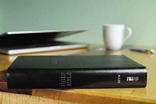 NIV, Reference Bible, Giant Print, Leather-Look, Black, Red