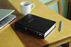 NIV, Reference Bible, Giant Print, Leather-Look, Black, Red
