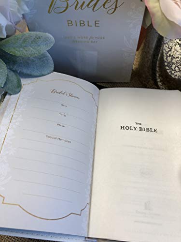 NKJV, Bride's Bible, Leathersoft, White, Red Letter, Comfort Print: Holy Bible, New King James Version
