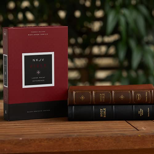 NKJV, Large Print Verse-by-Verse Reference Bible, Maclaren Series, Leathersoft, Black, Comfort Print: Holy Bible, New King James Version