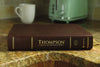 KJV, Thompson Chain-Reference Bible, Leathersoft, Brown, Red Letter: King James Version, Brown, Leathersoft, Red Letter Imitation Leather – Import, 8 June 2021